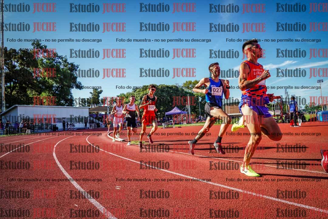 Fotos de los 1500 m llanos de varones