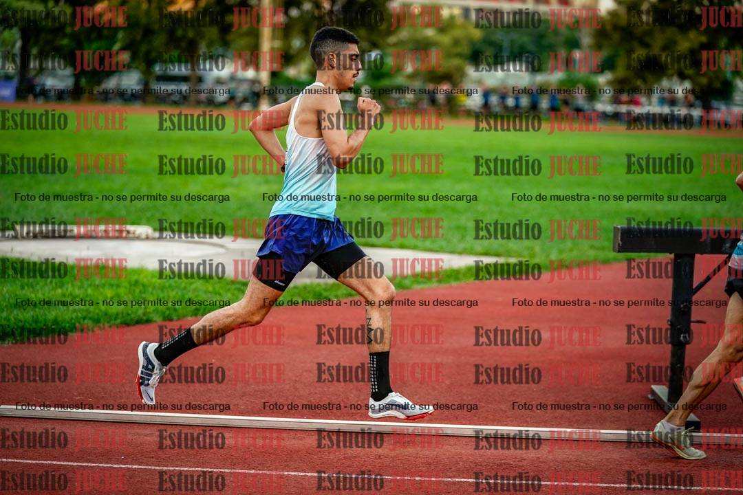 Fotos de los 1500 m llanos de varones
