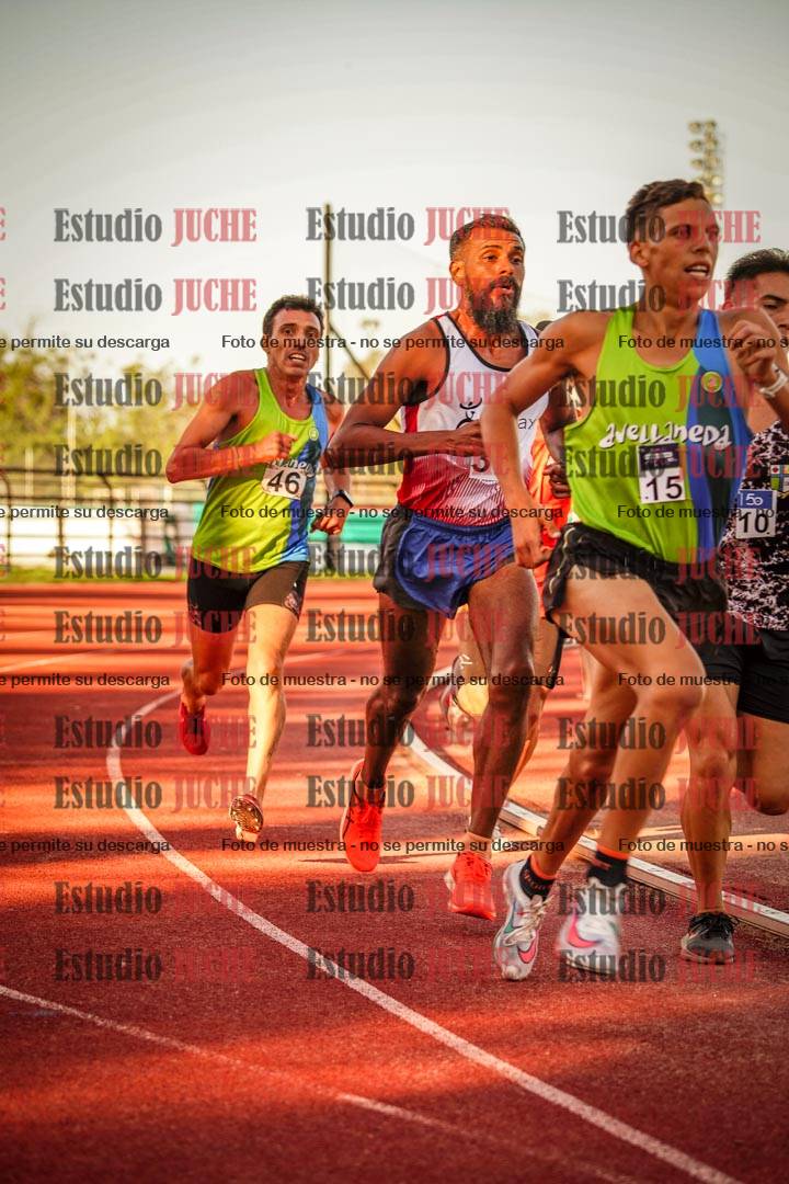 Fotos de los 3000 m llanos de varones