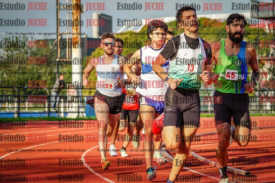 Fotos de los 1500 m llanos de varones
