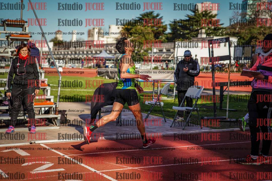 Fotos de los 3000 m llanos de varones