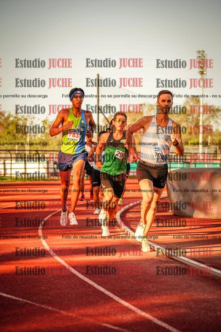 Fotos de los 3000 m llanos de varones