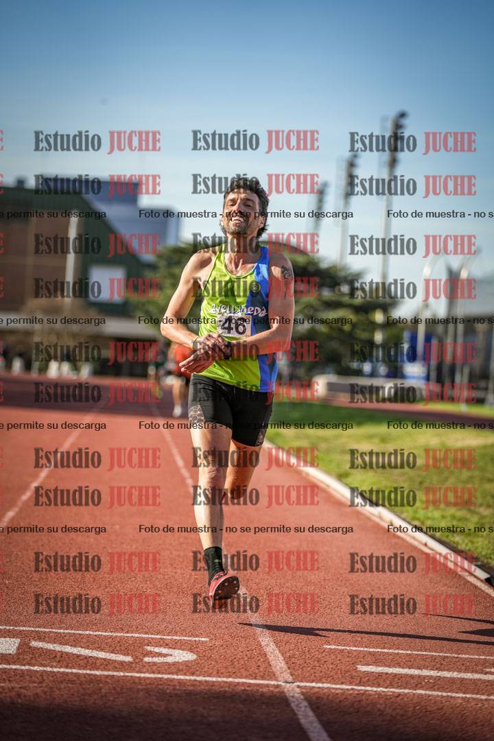 Fotos de los 3000 m llanos de varones