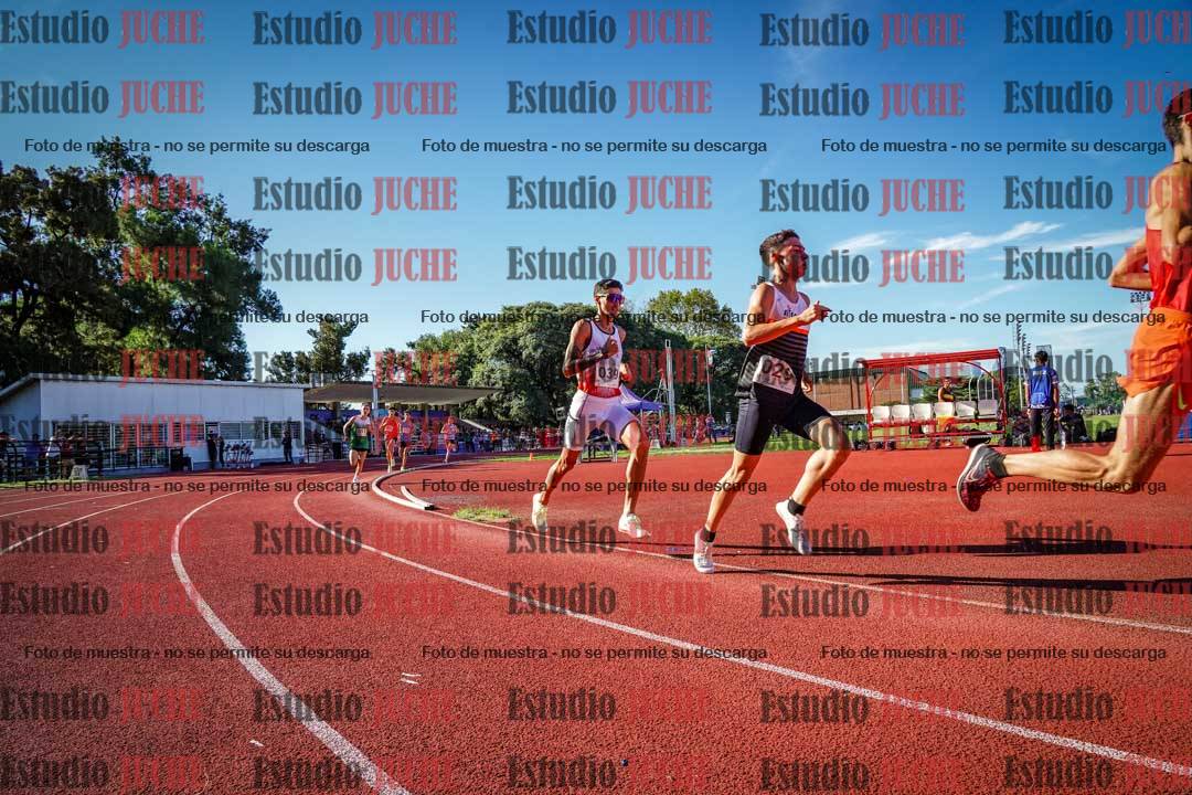 Fotos de los 1500 m llanos de varones