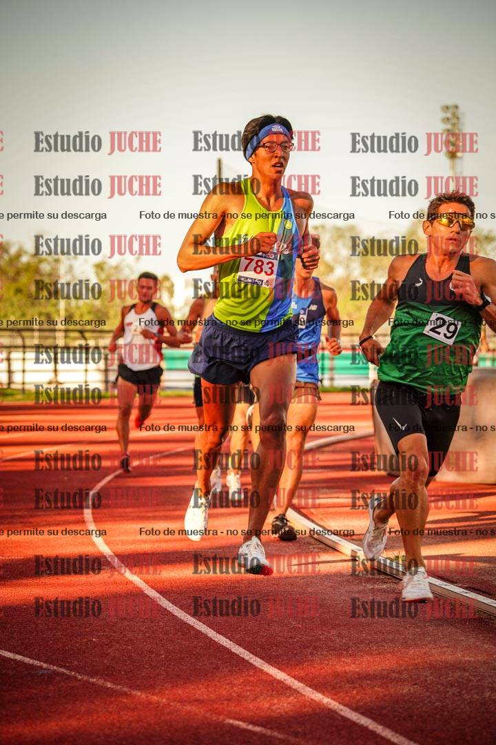 Fotos de los 3000 m llanos de varones