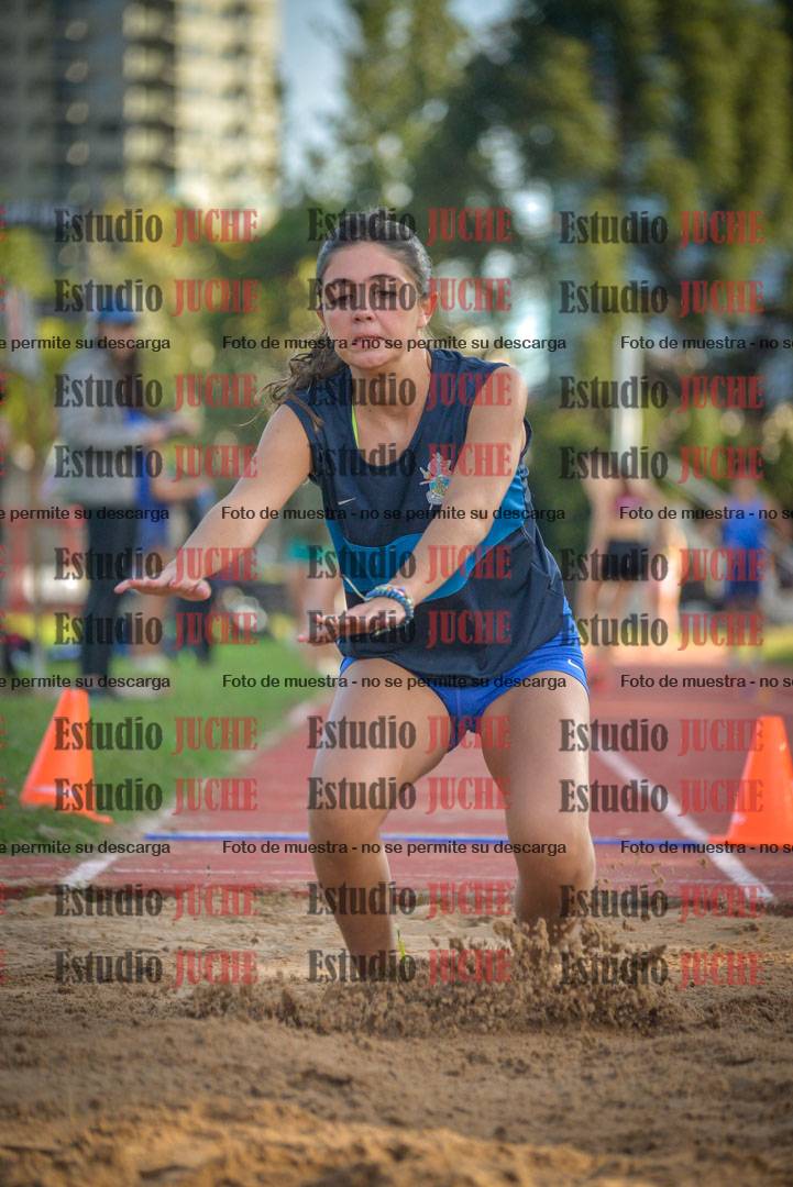 Fotos del salto en largo - mujeres U16