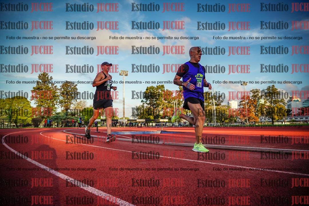 Fotos de los 3000 m llanos de varones