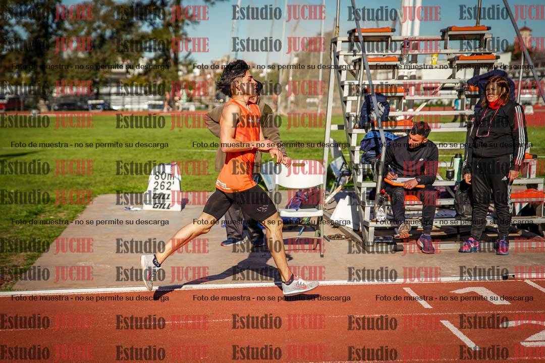Fotos de los 3000 m llanos de varones