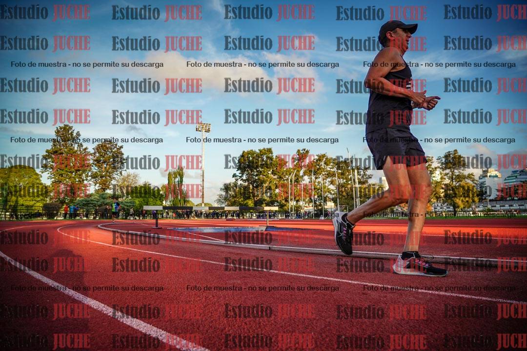 Fotos de los 3000 m llanos de varones