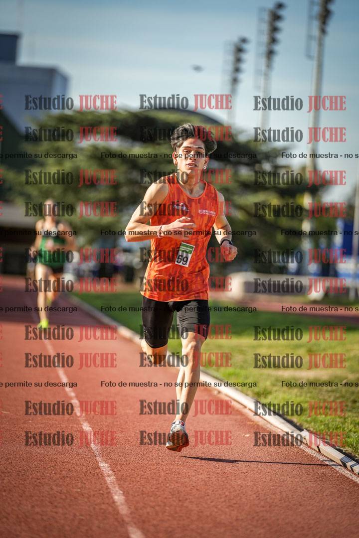 Fotos de los 3000 m llanos de varones