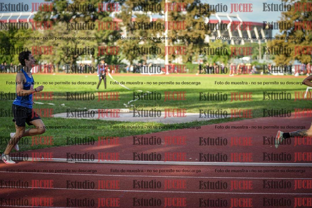 Fotos de los 1500 m llanos de varones