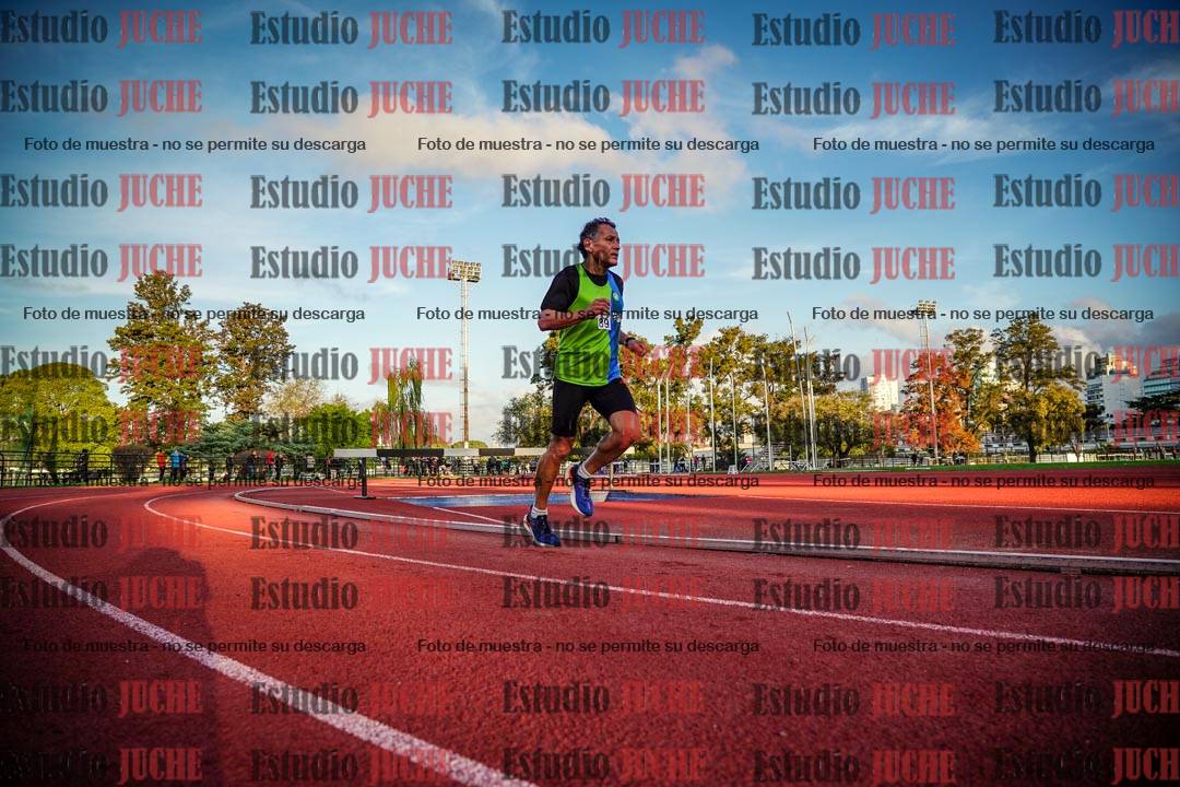 Fotos de los 3000 m llanos de varones