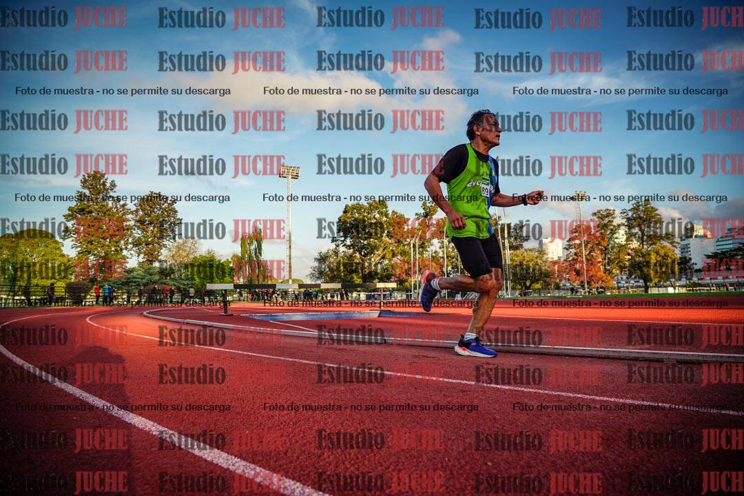 Fotos de los 3000 m llanos de varones