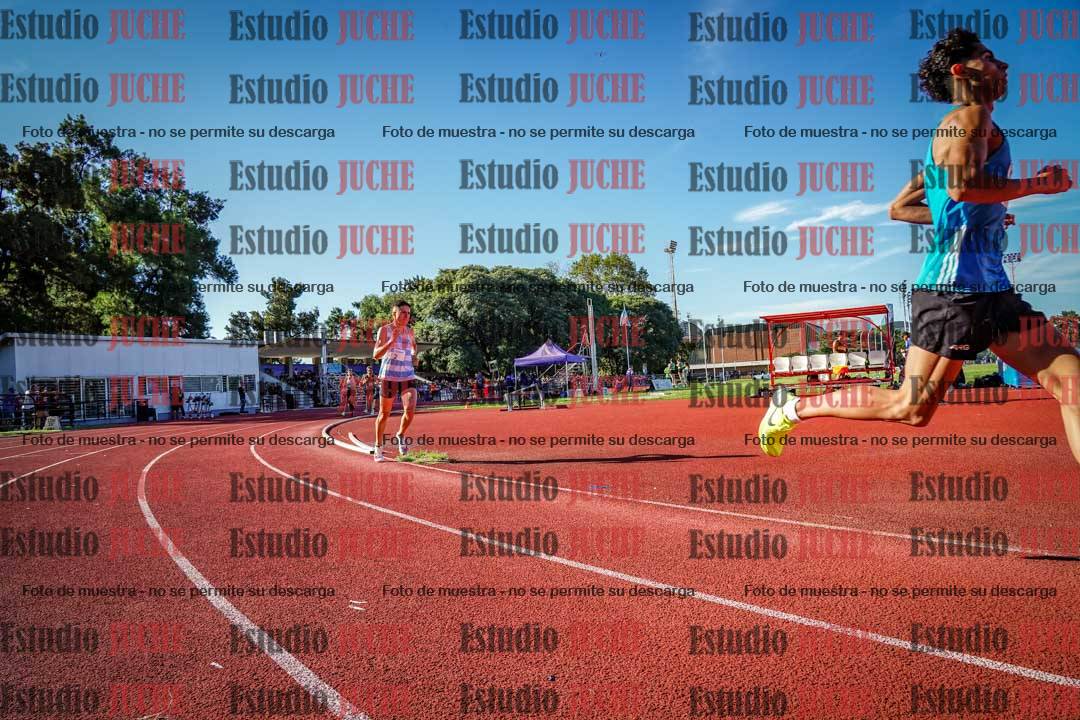 Fotos de los 1500 m llanos de varones