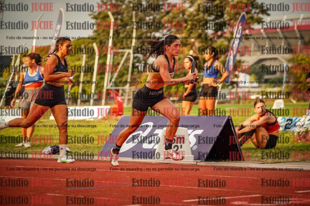 Fotos de las postas 4x400 m llanos de mujeres