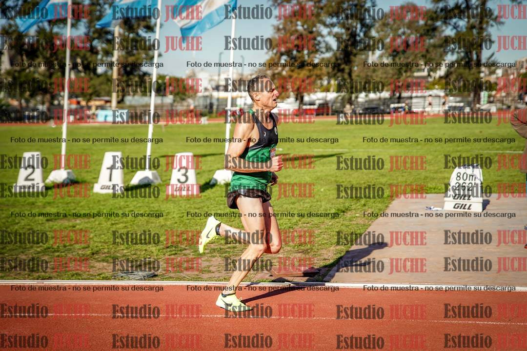 Fotos de los 3000 m llanos de varones