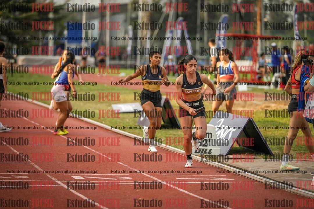Fotos de las postas 4x400 m llanos de mujeres