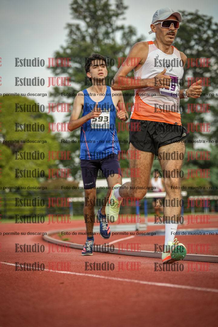 Fotos de los 3000 m llanos de varones