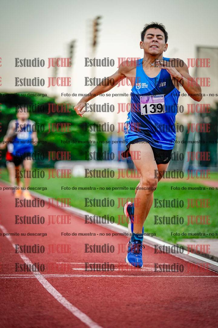 Fotos de los 1500 m llanos de varones