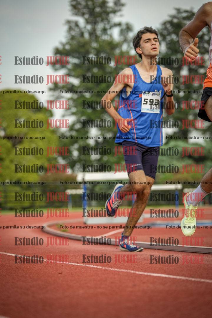 Fotos de los 3000 m llanos de varones