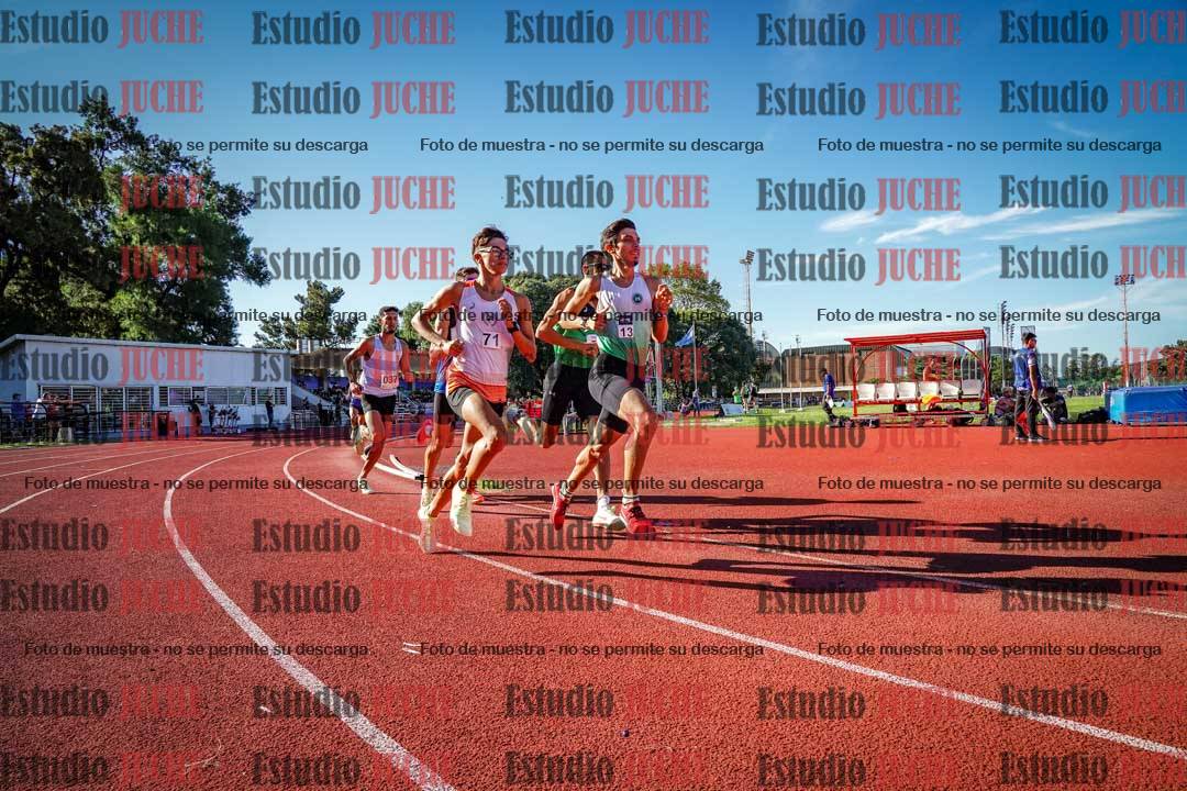 Fotos de los 1500 m llanos de varones