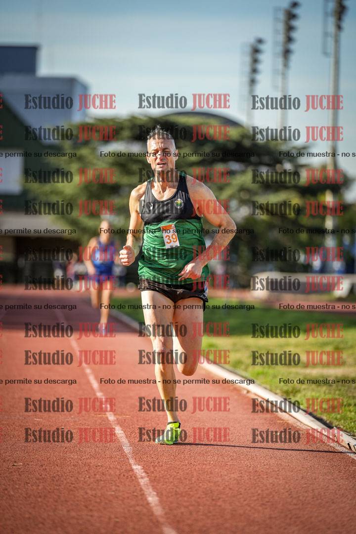 Fotos de los 3000 m llanos de varones