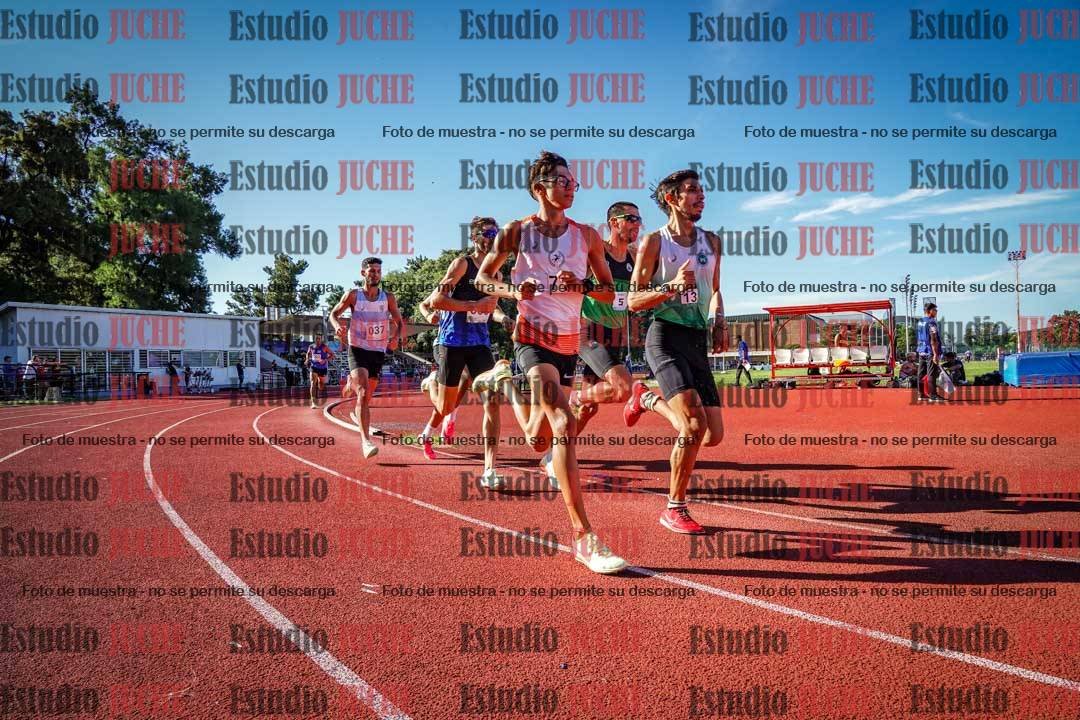 Fotos de los 1500 m llanos de varones