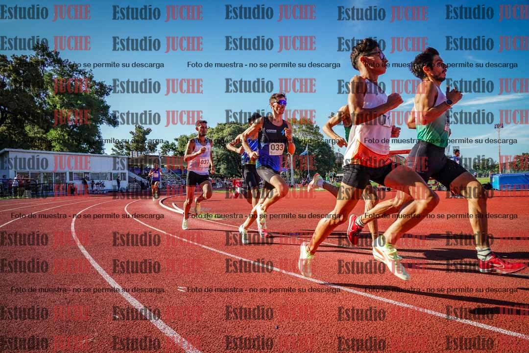 Fotos de los 1500 m llanos de varones