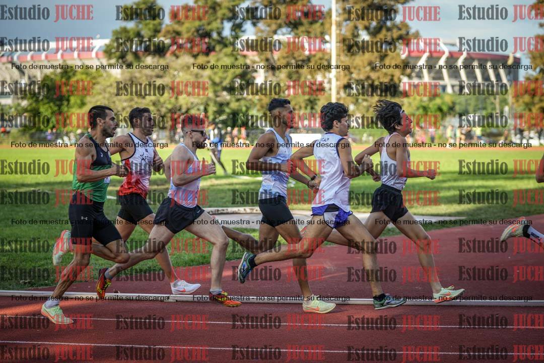 Fotos de los 1500 m llanos de varones