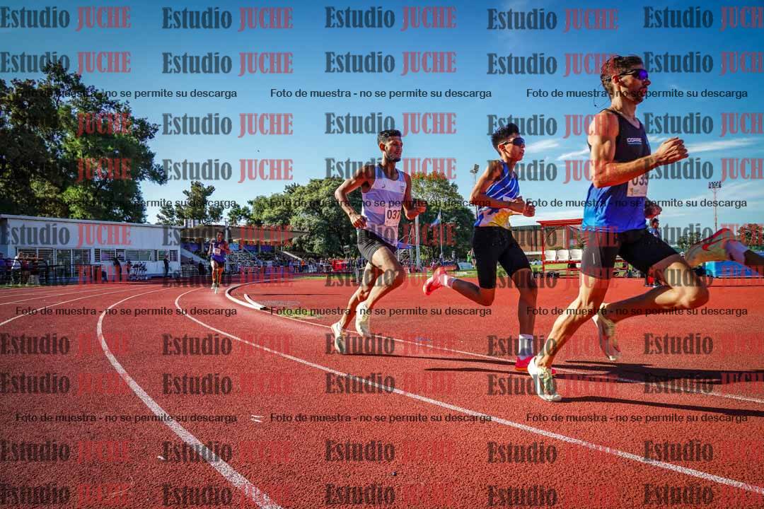 Fotos de los 1500 m llanos de varones
