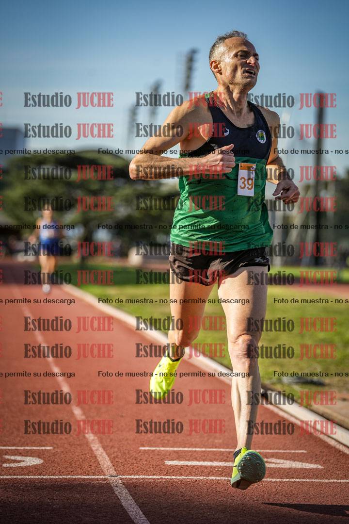 Fotos de los 3000 m llanos de varones