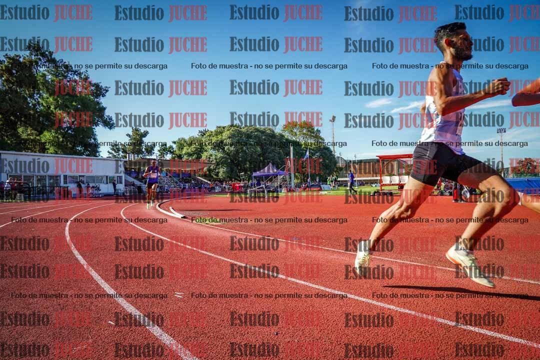 Fotos de los 1500 m llanos de varones