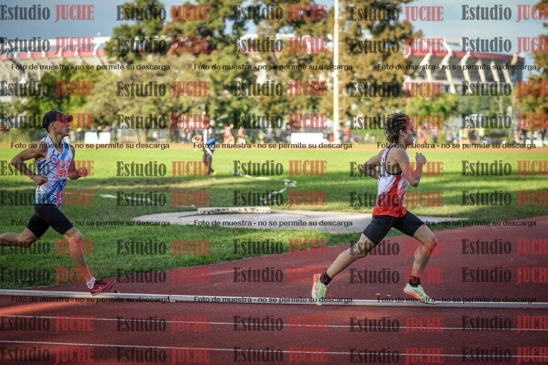 Fotos de los 1500 m llanos de varones
