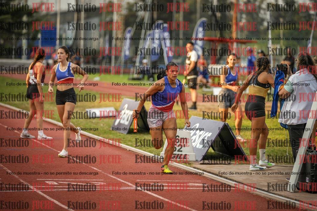 Fotos de las postas 4x400 m llanos de mujeres