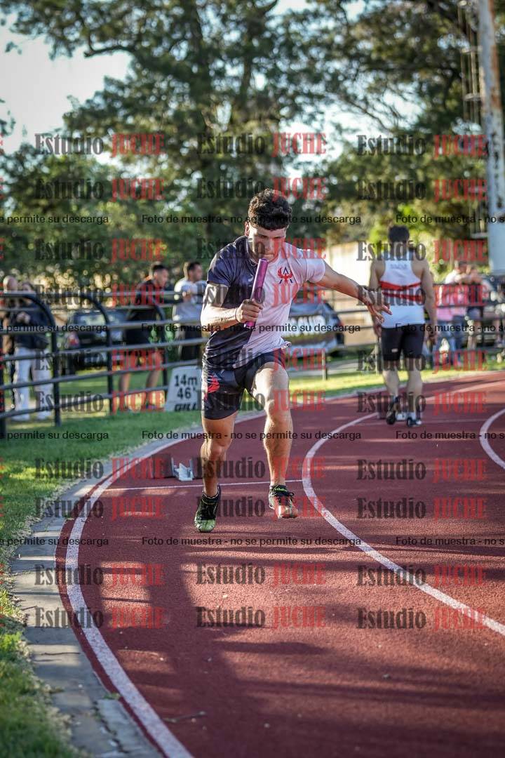Fotos de las Postas 4x100 m de varones