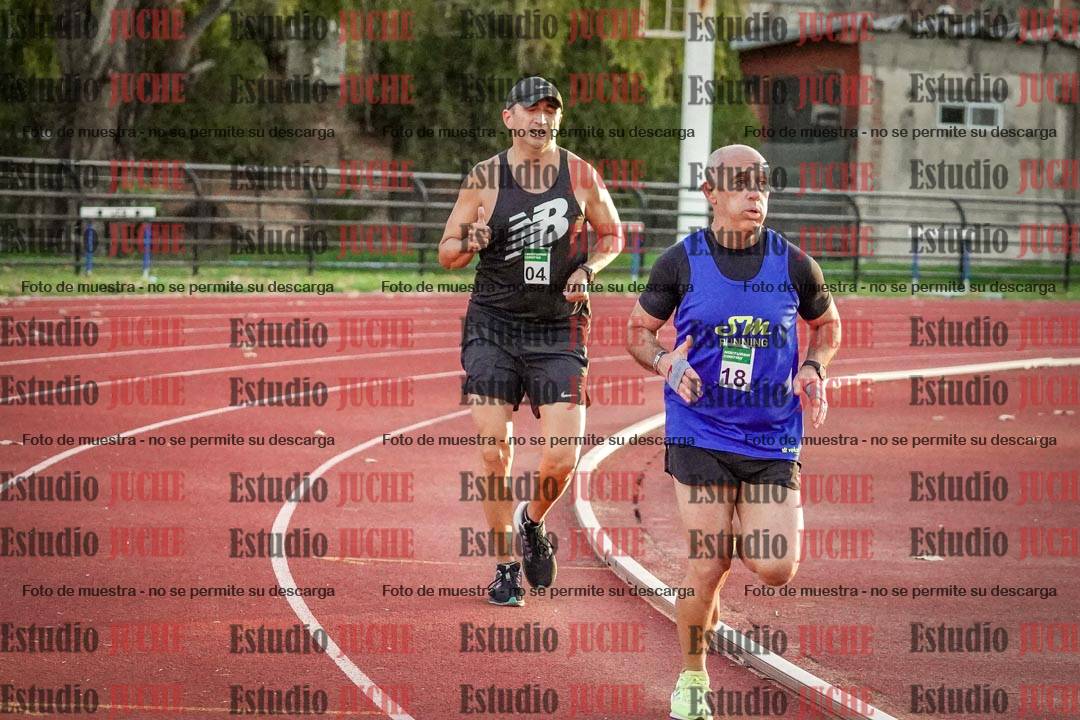 Fotos de los 3000 m llanos de varones