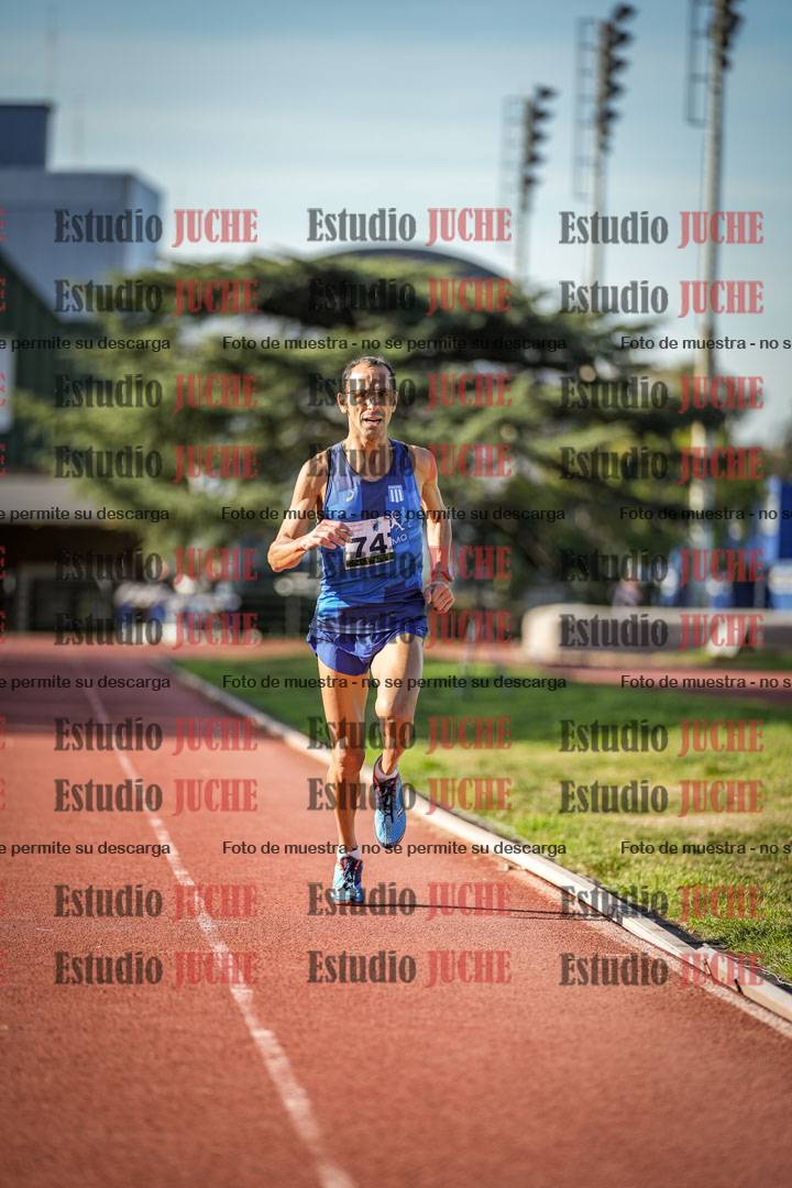 Fotos de los 3000 m llanos de varones