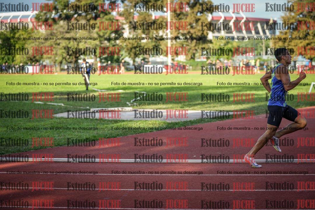 Fotos de los 1500 m llanos de varones