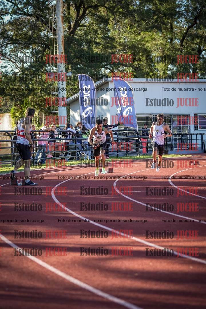 Fotos de las Postas 4x100 m de varones