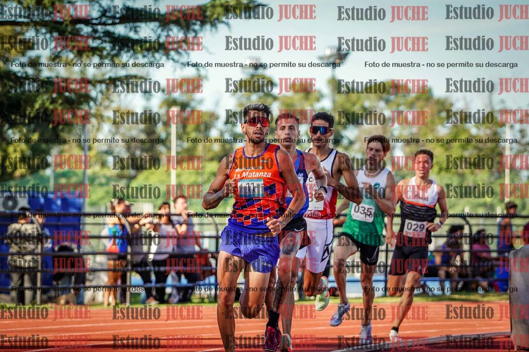 Fotos de los 1500 m llanos de varones