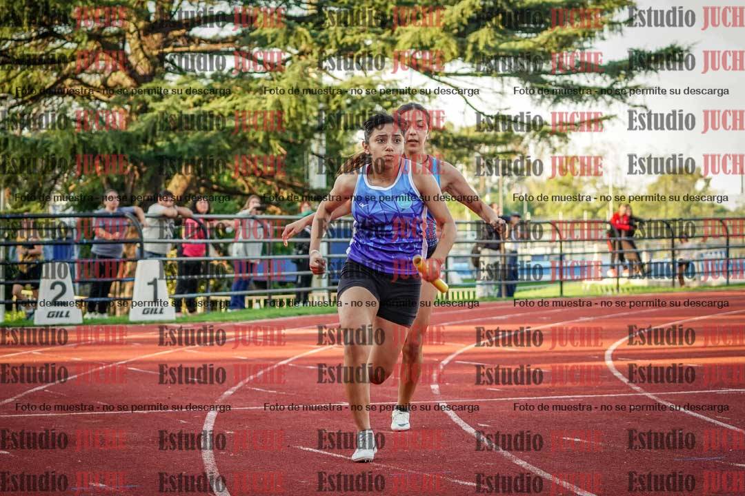 Fotos de los relevos 4x100 m de mujeres
