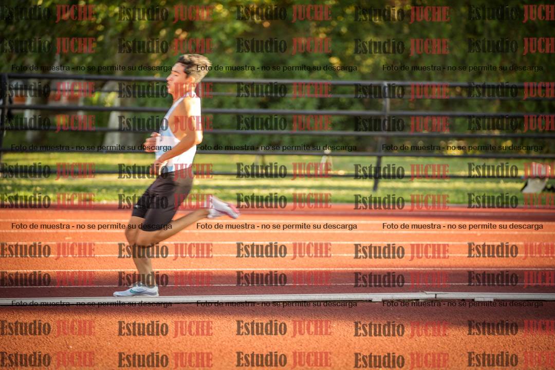 Fotos de los 3000 m llanos de varones