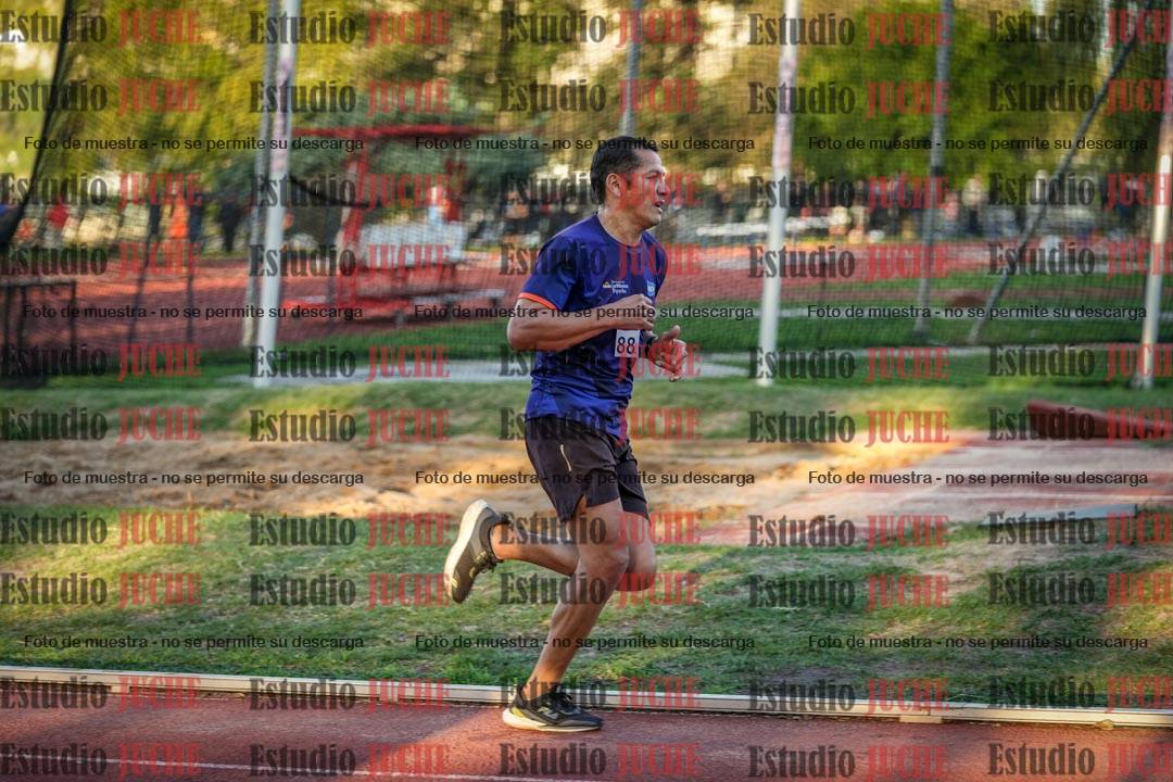 Fotos de los 3000 m llanos de varones