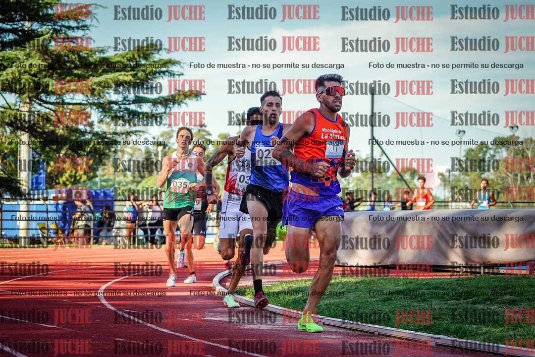 Fotos de los 1500 m llanos de varones