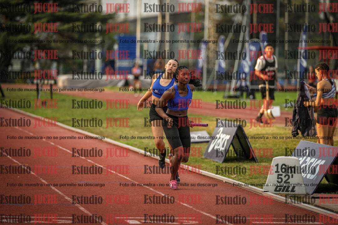 Fotos de las postas 4x400 m llanos de mujeres