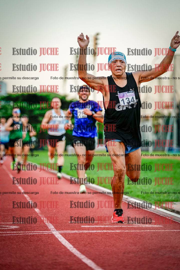 Fotos de los 1500 m llanos de varones