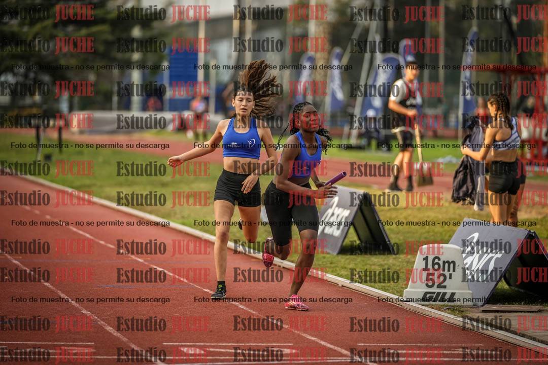 Fotos de las postas 4x400 m llanos de mujeres