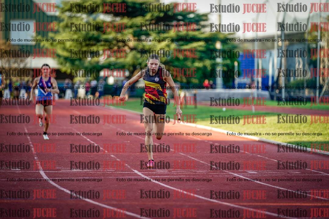 Fotos de los relevos 4x100 m de mujeres
