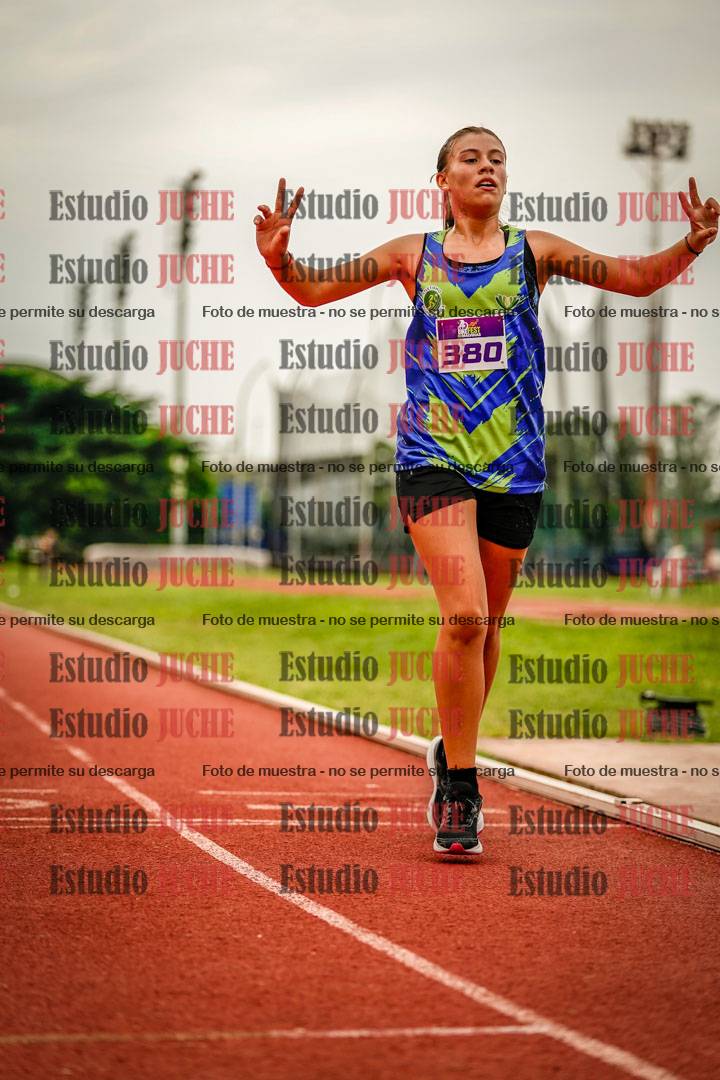 Fotos de los 2400 m de mujeres