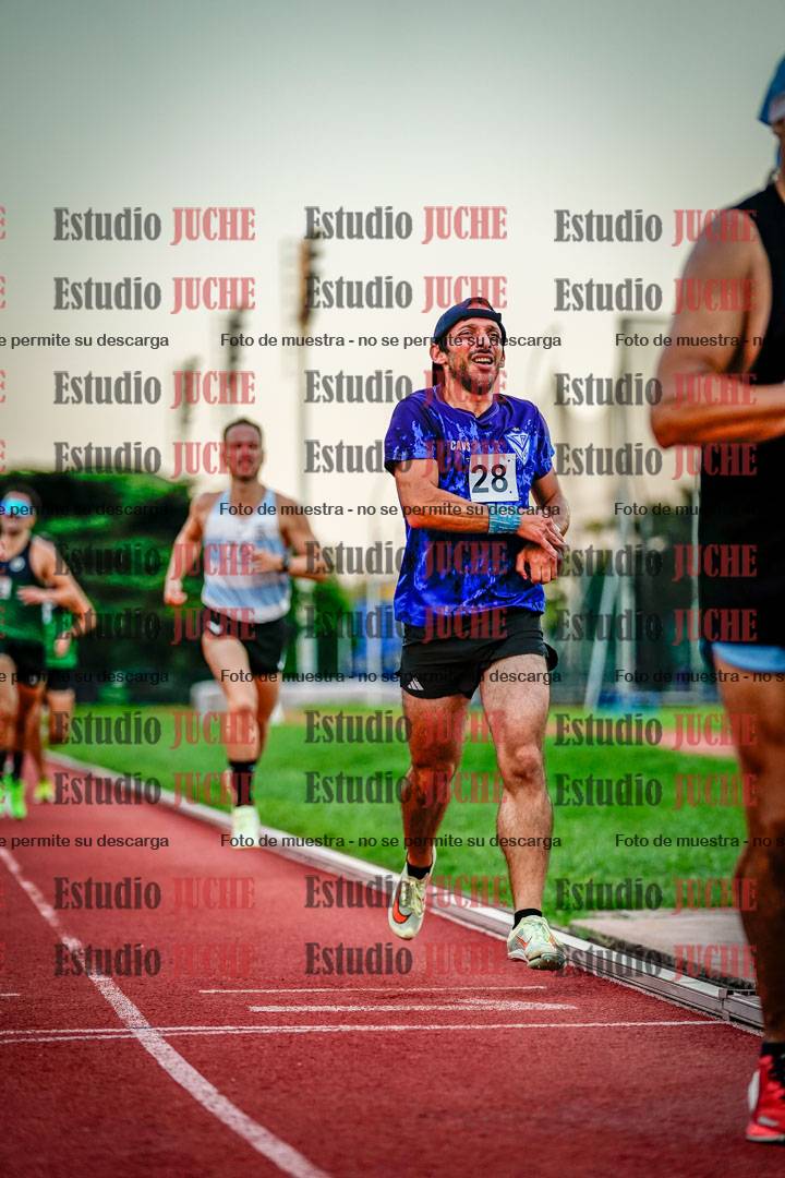 Fotos de los 1500 m llanos de varones